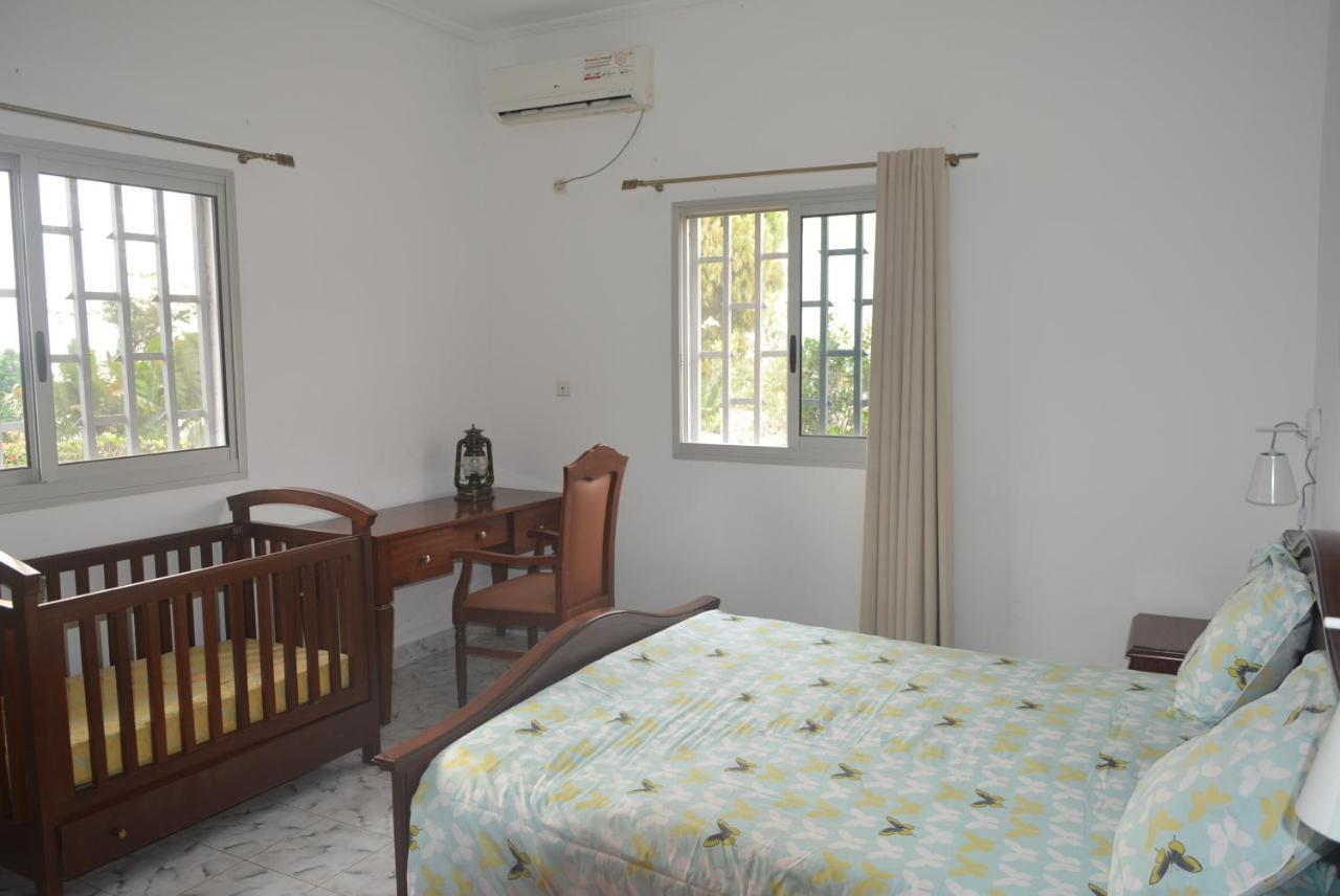 Villa Les 3 Oisillons Kribi Exterior photo