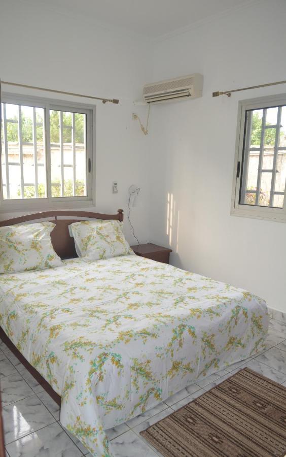 Villa Les 3 Oisillons Kribi Exterior photo